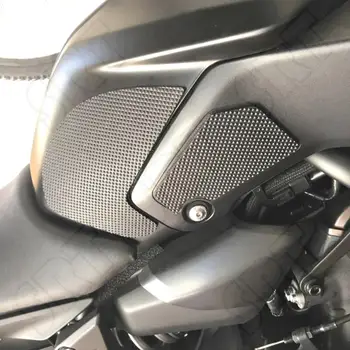 Подходящ за Yamaha MT 07 FZ07 MT-07 FZ-07 2018 2019 2020 Мотоциклетни облицовка на резервоара странични тракшън лигавицата на коляното устойчива на плъзгане стикер Стикер