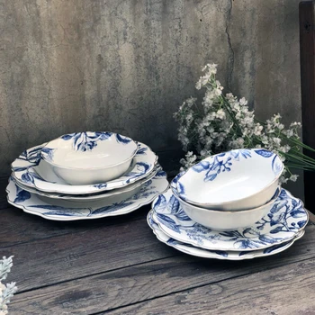 Ретро дизайн във формата на цвете, както и чинии от костен порцелан от пном пен, ръчно рисувани, керамична чиния в синьо с цветен модел
